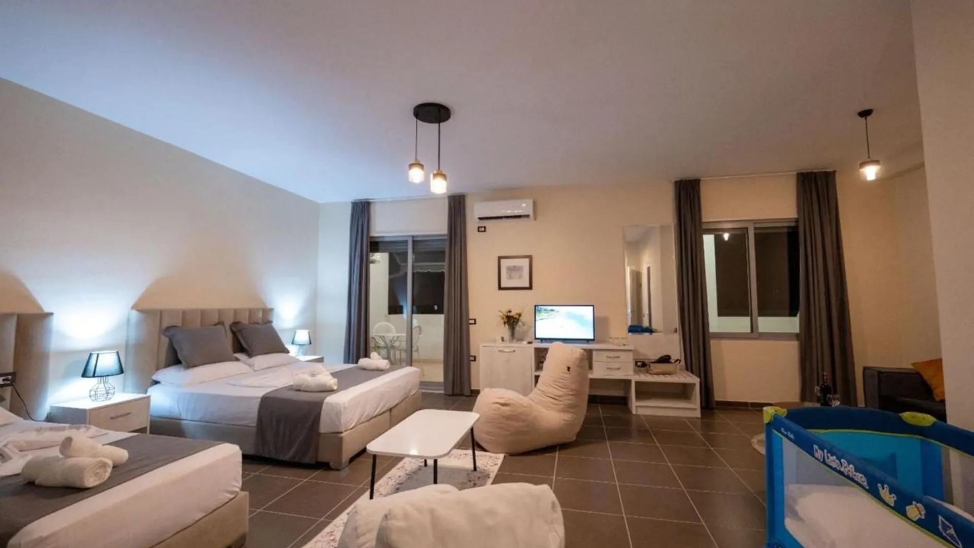 Altobelo Hotel Vlorë
